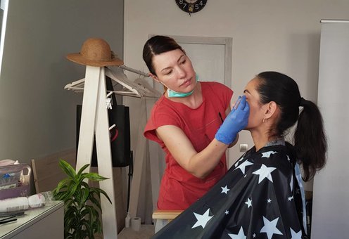 Beauty laboratory «A.Beautylab» in Dnipro. Do your makeup for a promotion.