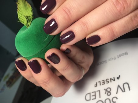 Маникюр в студии красоты «Воск» в Одессе. Записаться по акции