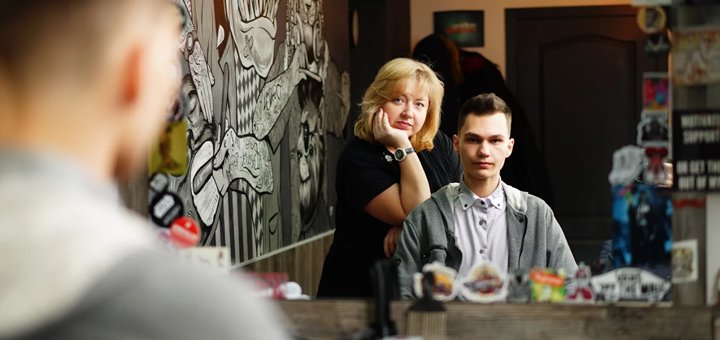 Barbershop bench haircuts for men