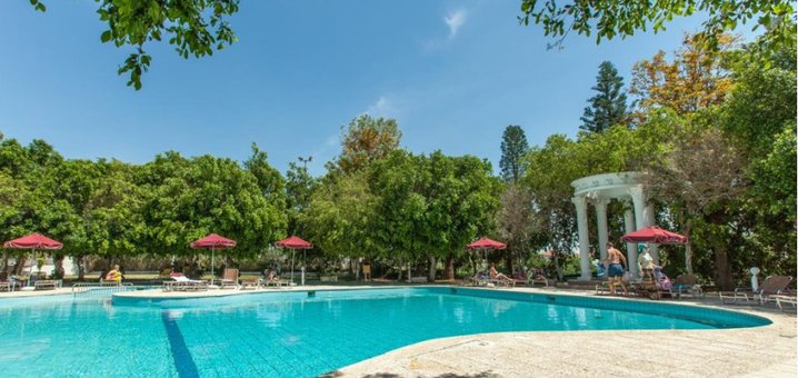 Crown Resorts Henipa 3* Hotel Larnaca Cyprus