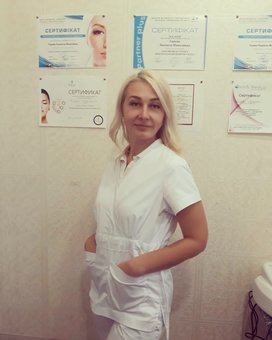 Косметолог студії «Календула Бьюті Рум» у Броварах. Записуйтесь на мезотерапію зі знижкою.