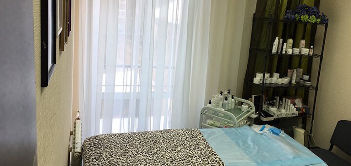 Центр косметологии «DIA BEAUTY STUDIO» в Киеве на Олимпийской. Записывайтесь на чистку лица по акции.