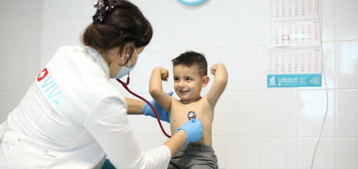 Педіатр в медичному центрі «ВІВА» в Києві. Записуйте дитину до лікаря за акцією.