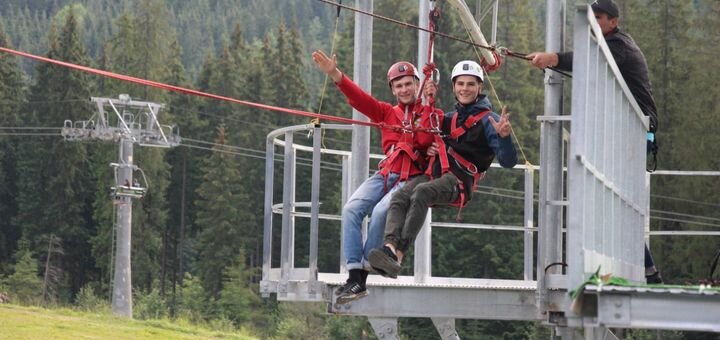 Экстремальный отдых Bike Zip Roller Coaster в Буковеле. Покупайте билеты по акции.