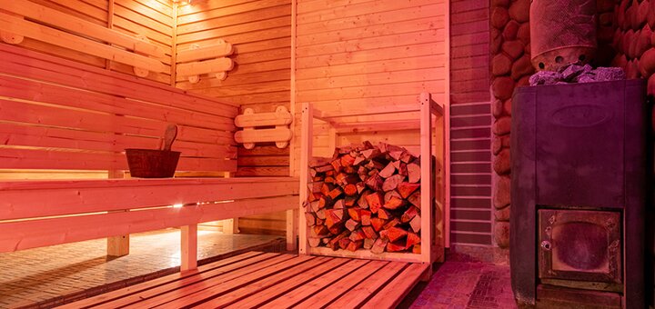 До 3 часов посещения сауны с водопадом для компании в банном комплексе «Banya Club» в Киеве со скидкой