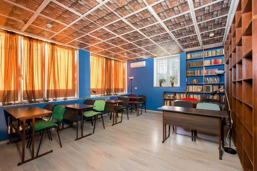 Резерв места в коворкинге «Campus Anticafe» в Киеве по скидке