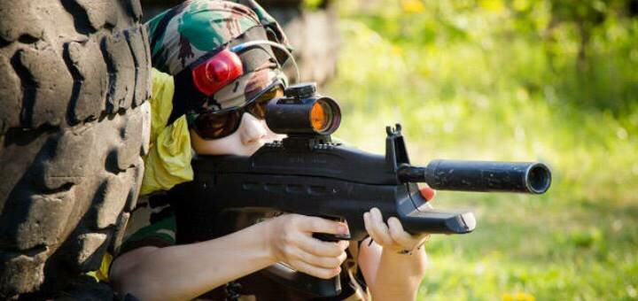 Promotion in the paintball club &quot;feliz muerte war club&quot;