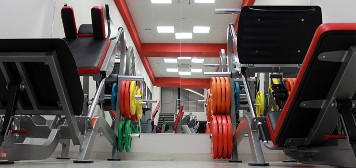 Фитнес клуб «Drive Fit» в Одессе. Купить абонемент со скидкой. Скидки в фитнес клубах Одессы. Тренажерный зал недорого.
