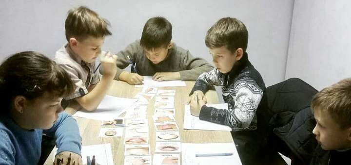Курсы английского языка для детей и взрослых в «English School» в Днепре. Записаться на бесплатный урок сейчас. 