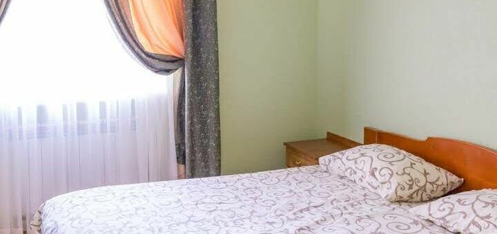Акції на проживання в Кам'янці-Подільському.