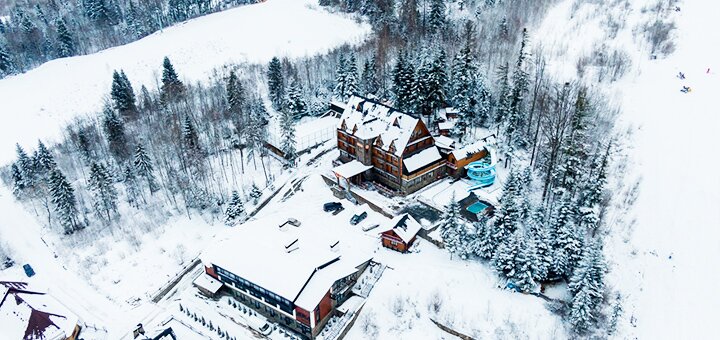 Знижки на відпочинок у готельному комплексі «Карпатська вежа» у Мигові. Акція на проживання у готелі. Знижки в ресторані в Мигово 3