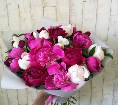 Flowers delivery from the df.ua store. order bouquets at a discount.