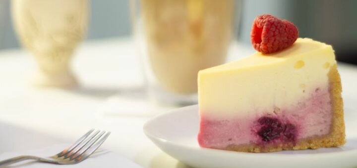 Discount on desserts at the cheesecake coffee shop
