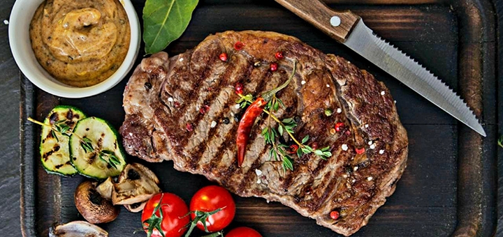 Гриль-меню у пабі «First Grill» у Дніпрі. Найнижчі ціни.