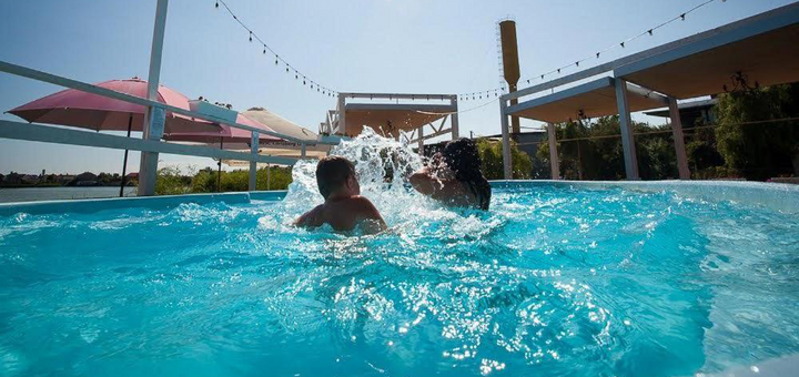 Отель Flamingo Beach Club. Бронируйте номера по акции 9