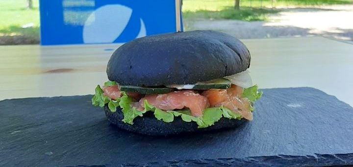Discount on the menu at burger ml