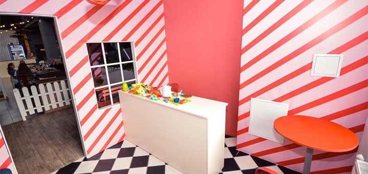 Children's entertainment center Drive City in Lviv. With discount.