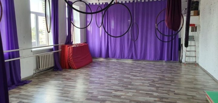 Спортивно цирковая школа KrisStyle