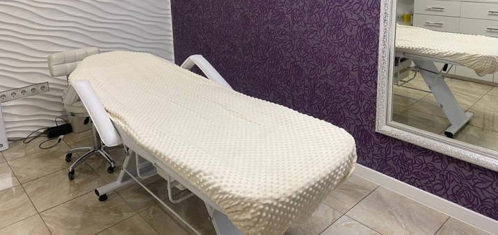 Beauty salon Change Room in Brovary. Sign up for promotion 2