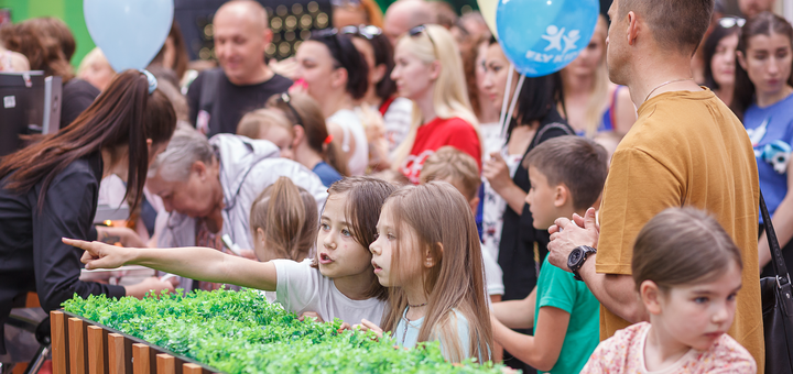 Дитячий розважальний парк Fly Kids на Здолбунівській. Відвідуйте по акції 19