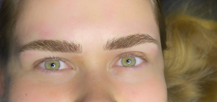 Permanent makeup artist Yana Chekurda. Visit for promotion 31