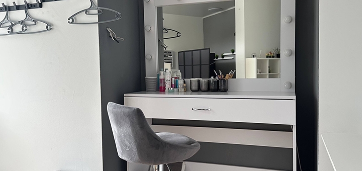Vixi Studio Beauty Salon. Get a 3% discount on your visit.