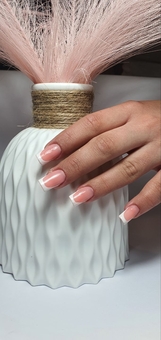 Manicurist Elena. Visit with a special offer of 14 days.