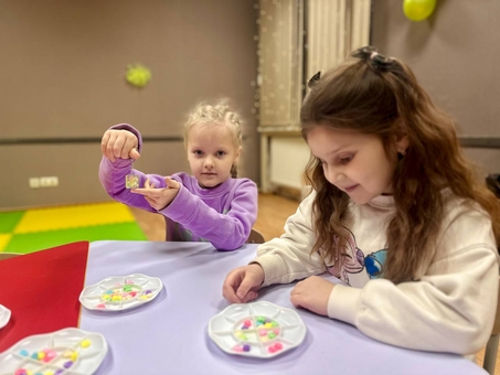 Дитячий центр "EdWings". Відвідуйте по акції 9