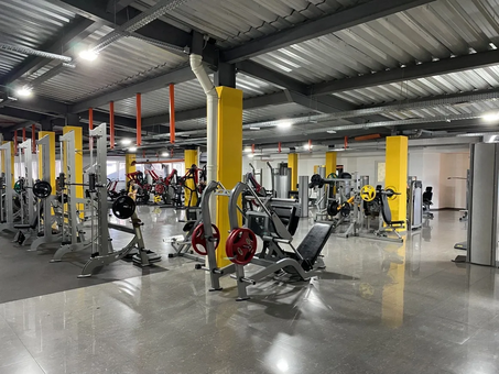 Personal training at MegaGym 5