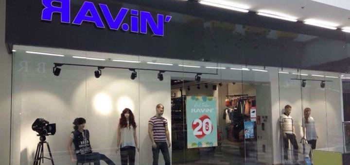 Promotion in Ravin Jeans stores