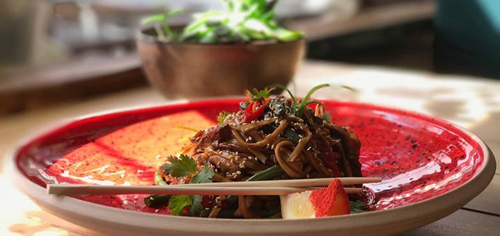 Discounts and promotions in the restaurant &quot;crazy family&quot; in kiev