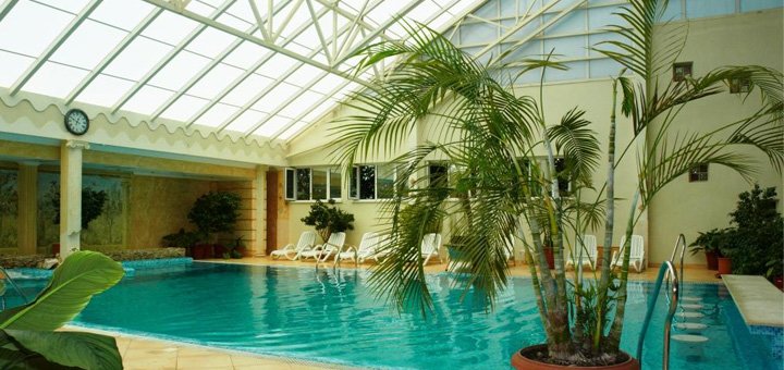 Services in the center of active recreation &quot;splash&quot; with a discount