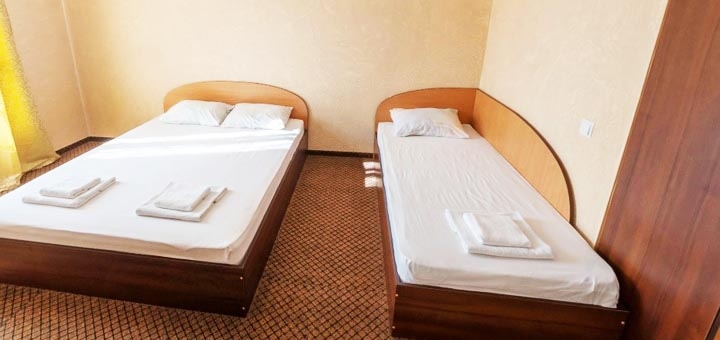 Скидки на отдых в отеле Белая Акула в Железном Порту9