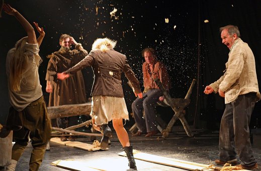 A performance at the kiev academic young theater. buy theater tickets at a discount.