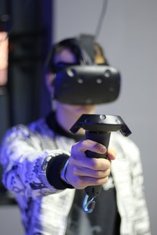 Віртуальна реальність у клубі «MirVR» в Одесі. Записуйтесь на гру зі знижкою.