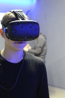 Прокат VR шолома у клубі «MirVR» в Одесі. Замовляйте по знижці.
