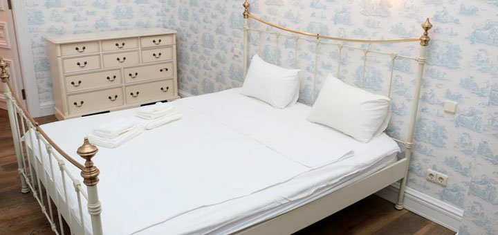 Discounts for holidays in "real home apartments in kiev center" 19