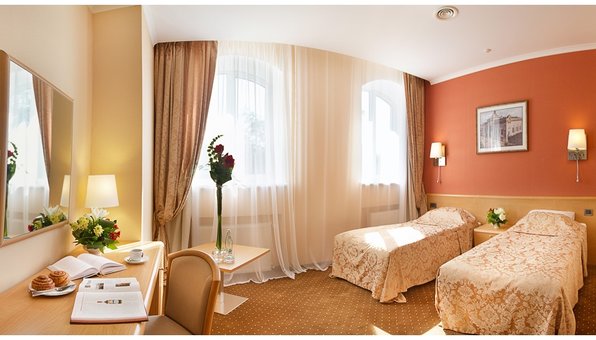 Discounts for holidays in the hotel "Alexandrovskiy" 30