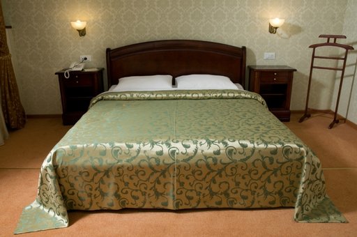 Discounts on holidays at the Royal Street Hotel 36