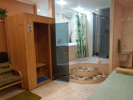 Масажна студія «IHealthStudio» у Миколаєві. Записуйтесь на антицелюлітний масаж зі знижкою.