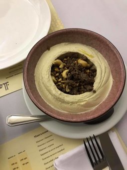 Шурпа с бараниной и овощами в ресторане «Омар Хаям» в Днепре. Заказать столик со скидкой