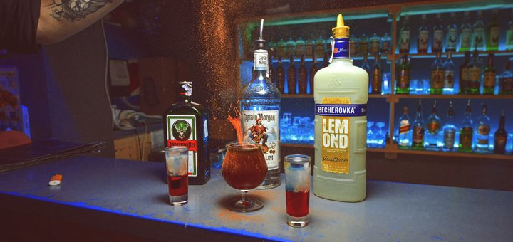 Cocktails at Hookah nights air in Kiev. Order with a discount